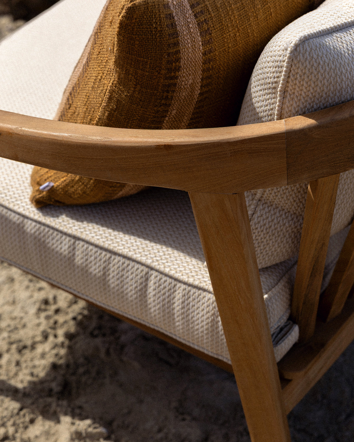 Vista Lounge Chair - Natural