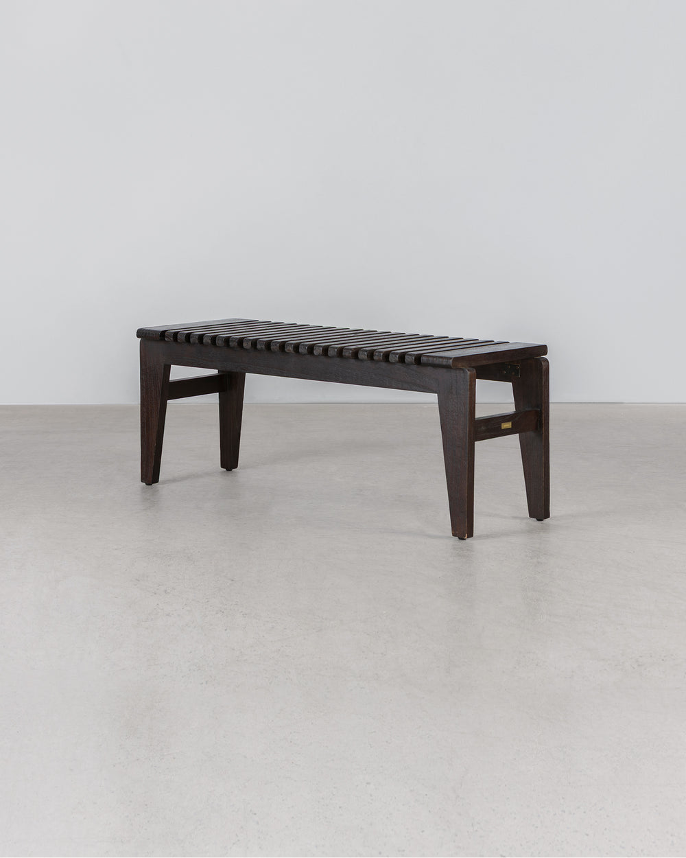 Como Bench - Cola