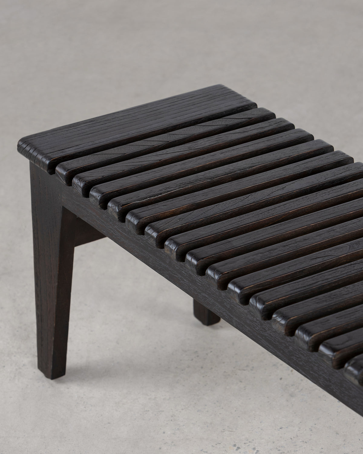Como Bench - Cola
