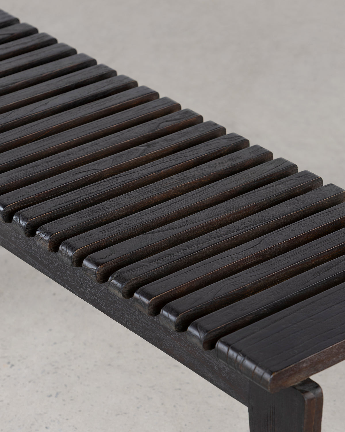 Como Bench - Cola