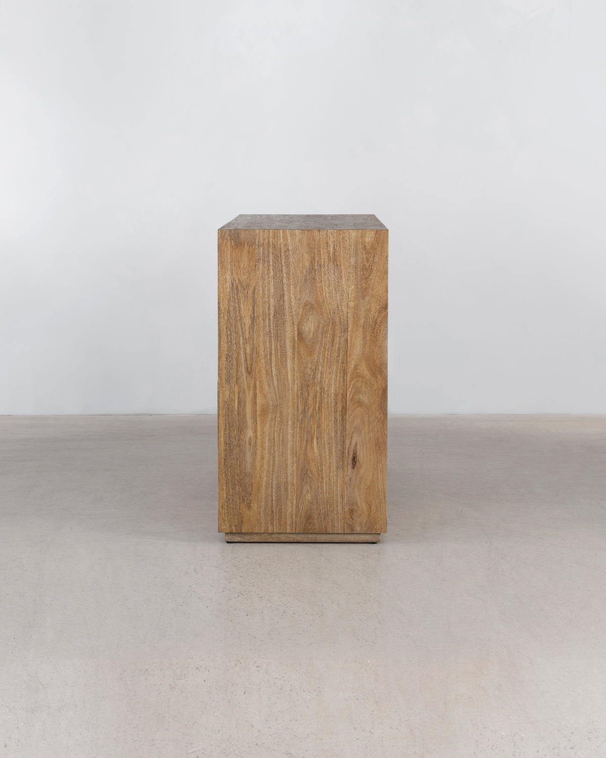 Domo Chest 4x2 - Rustic Matte