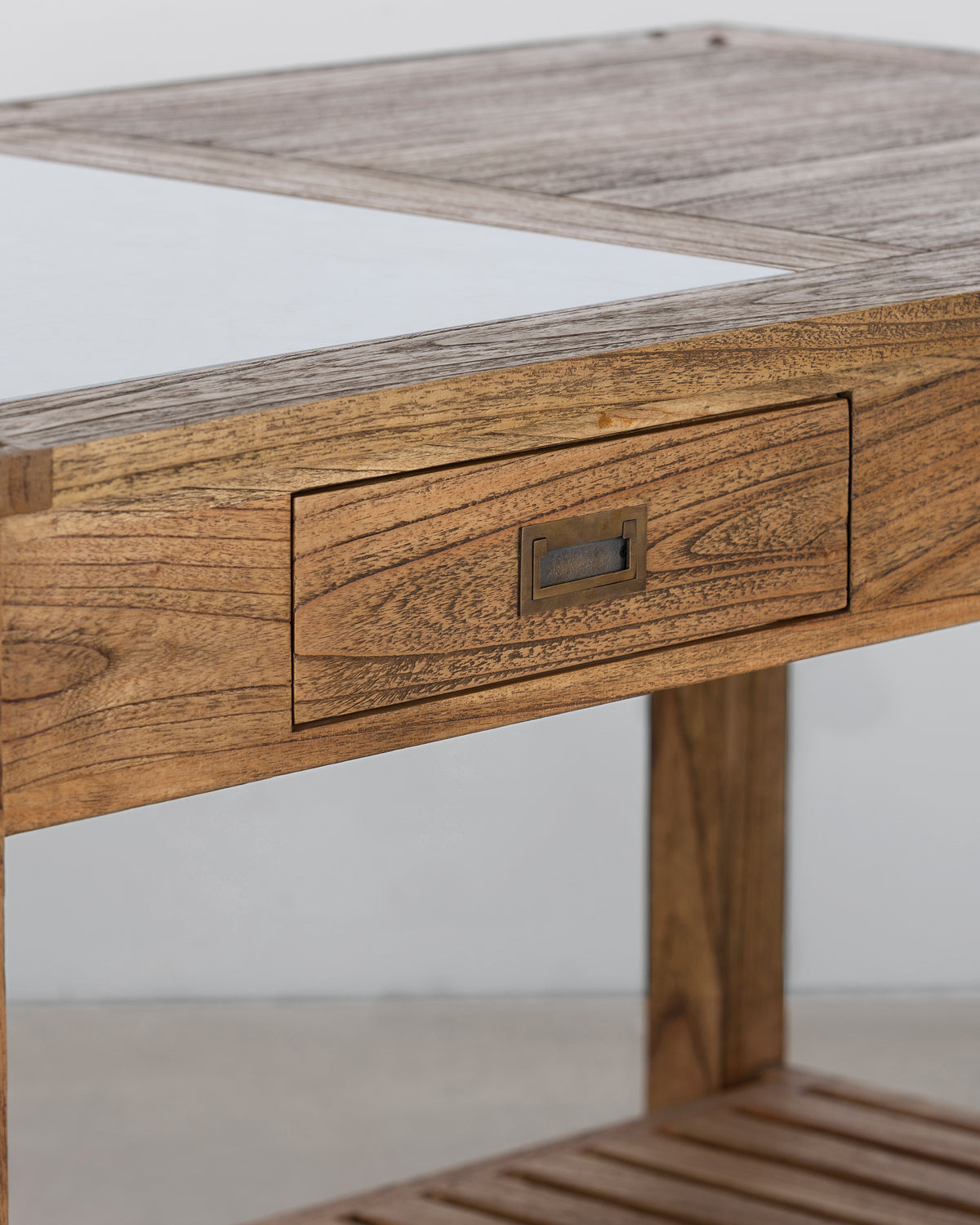 Kitchen Island - Antique Mindi/White Marble