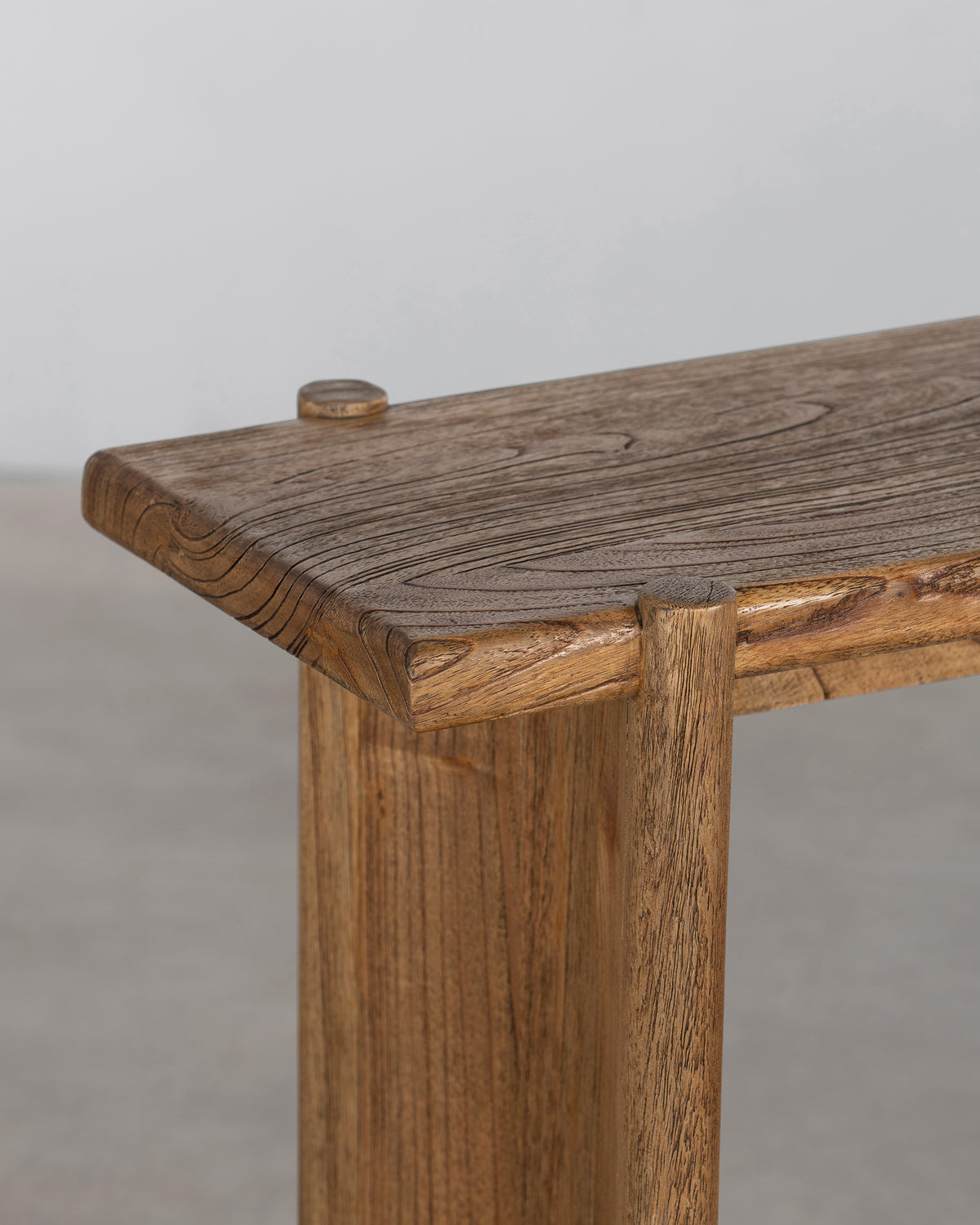 Leonard Console - Antique Mindi