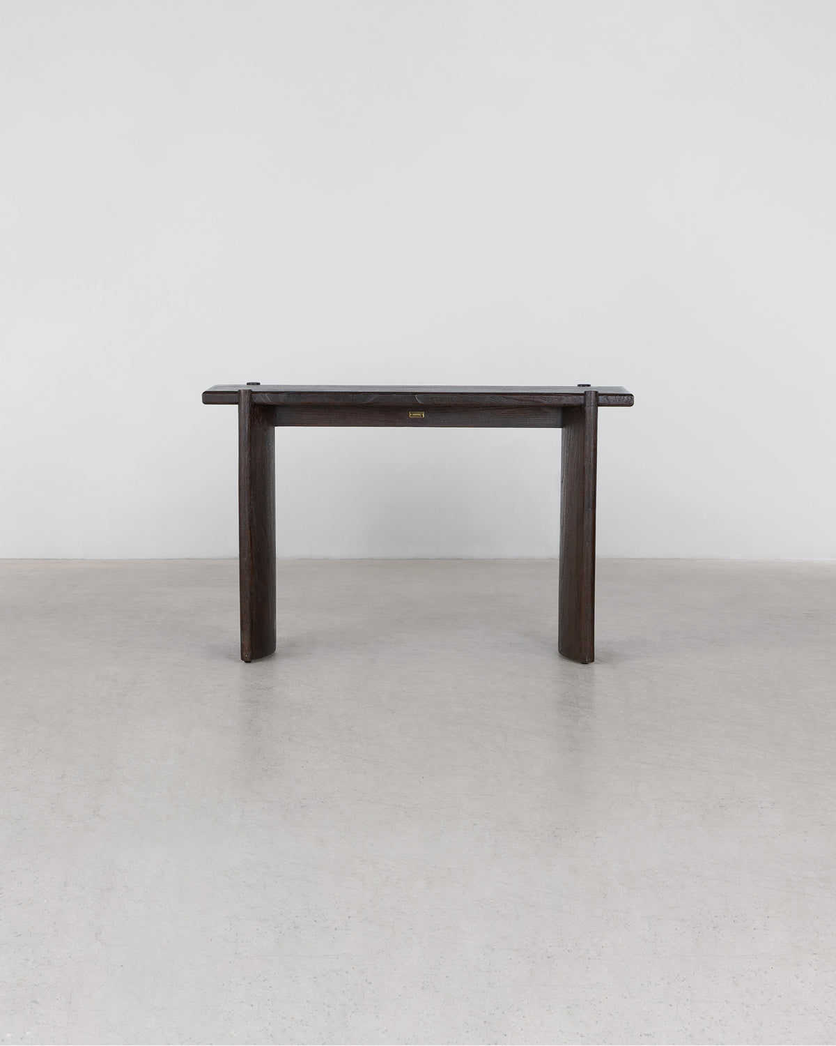 Leonard Console - Cola