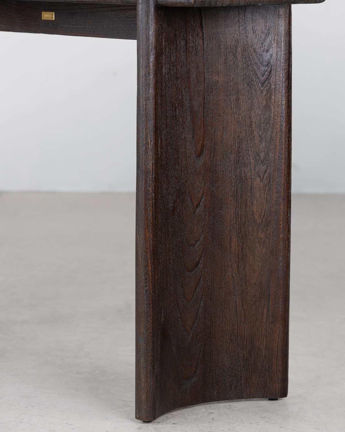 Leonard Console - Cola