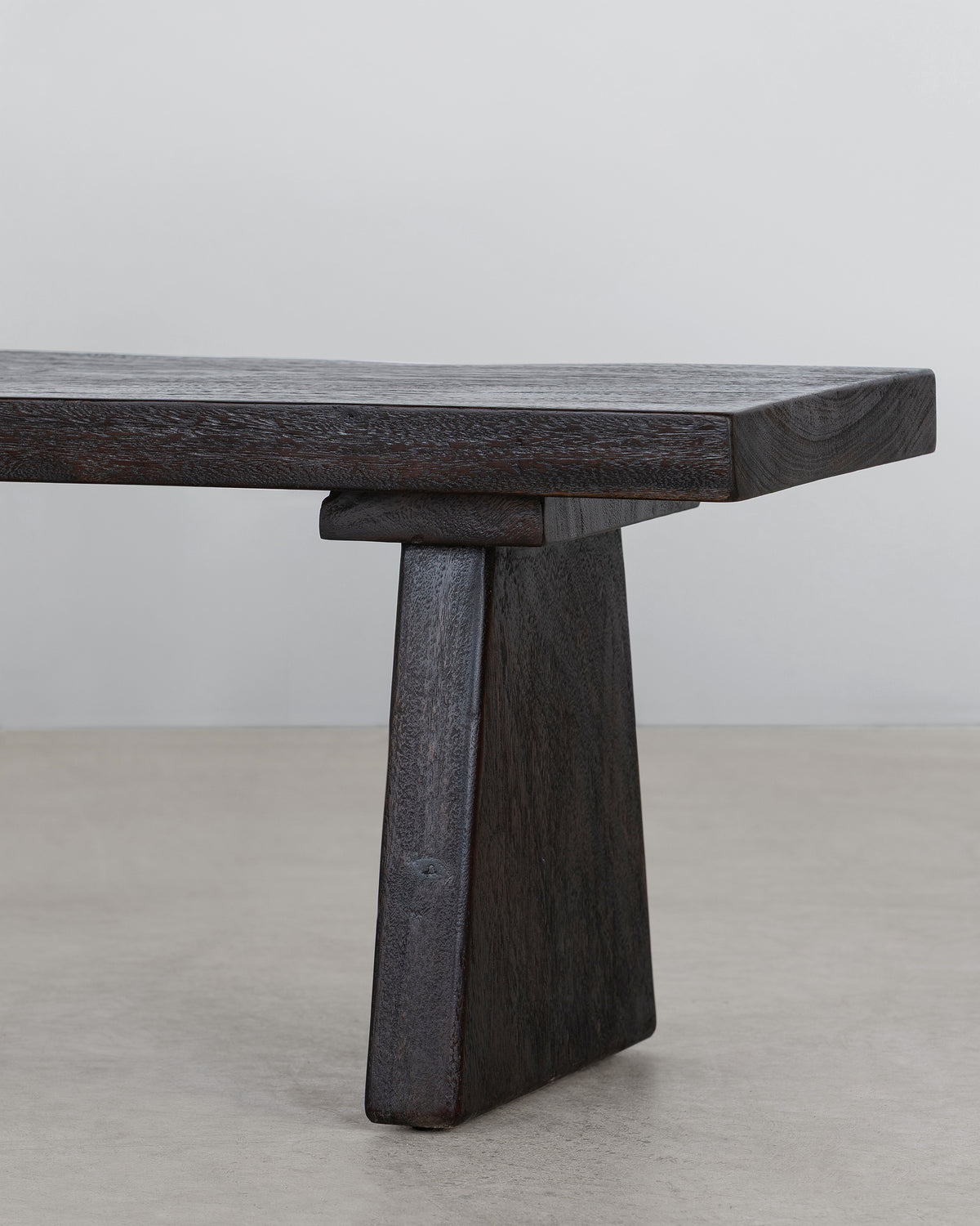 Meh Block Bench - Cola