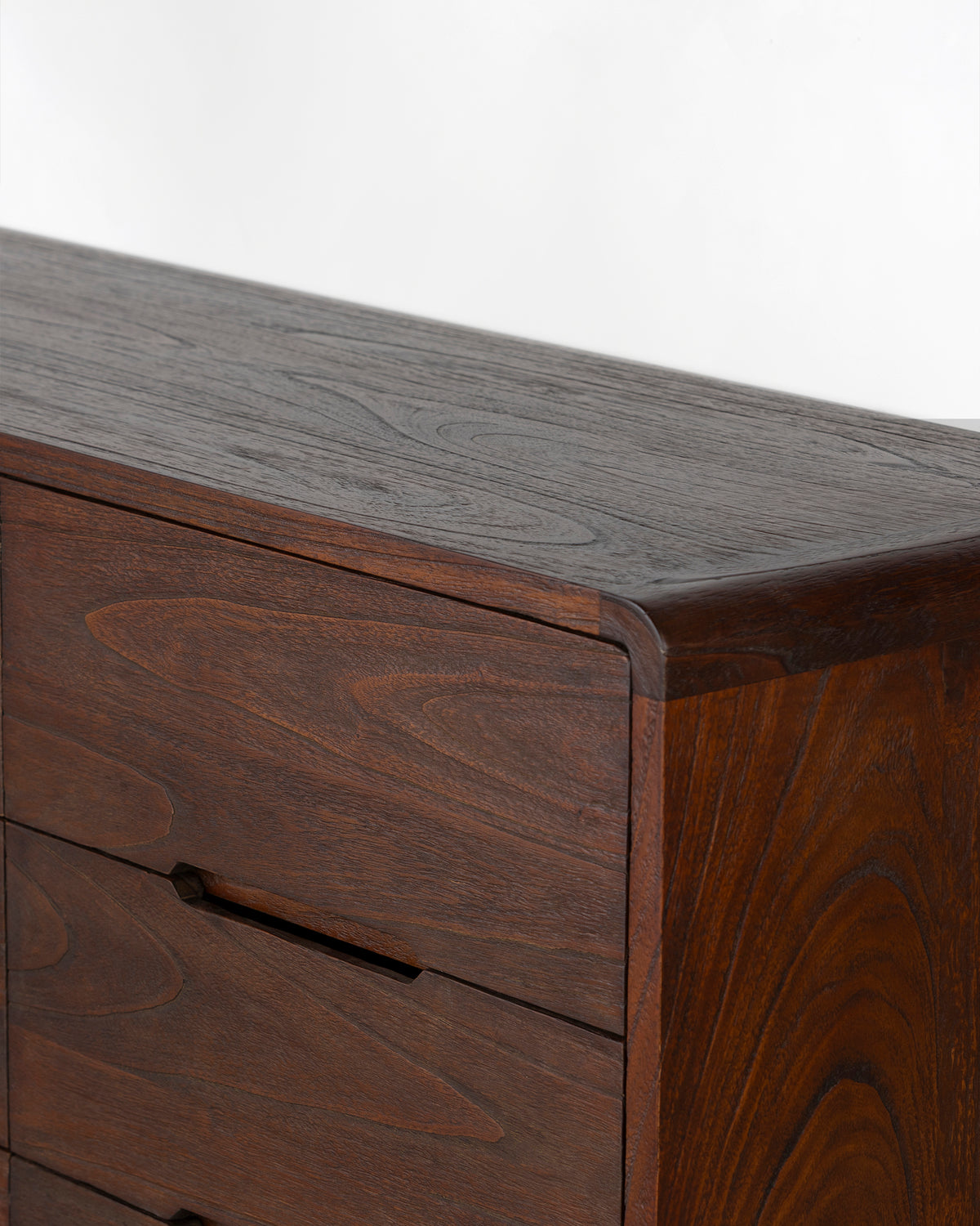 Penfolds Chest 3x3 - Rustic Walnut