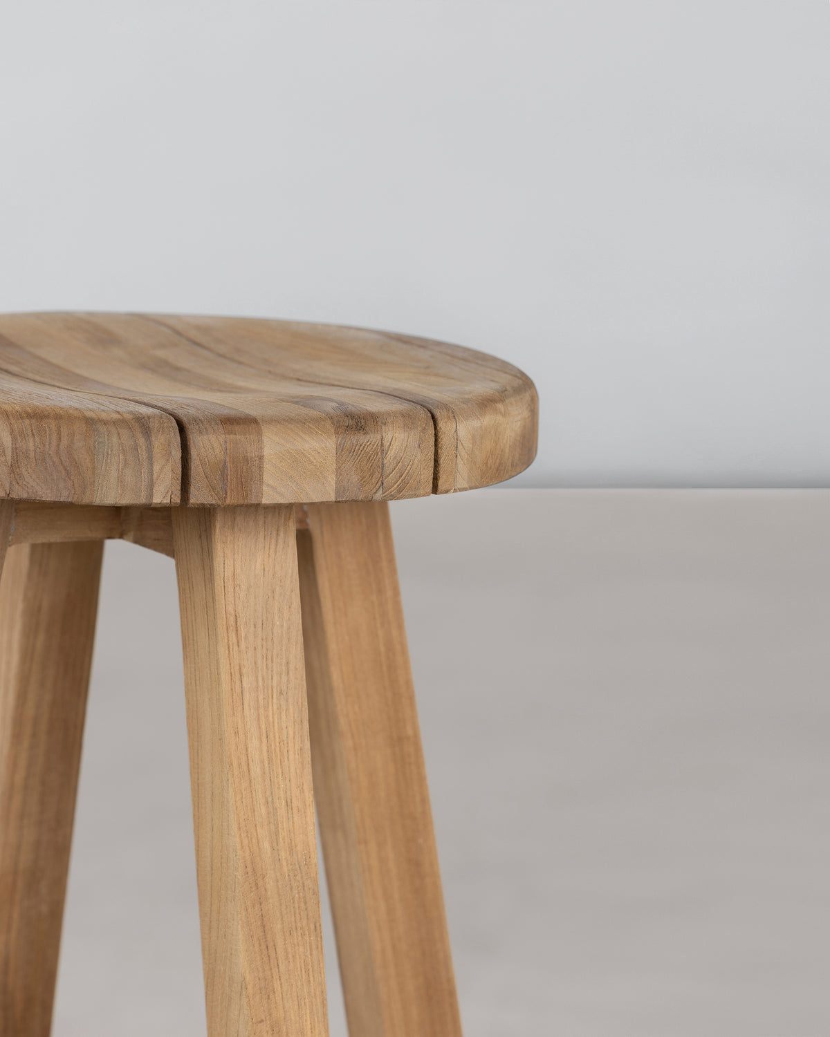 Vista Round Bar Stool - Natural