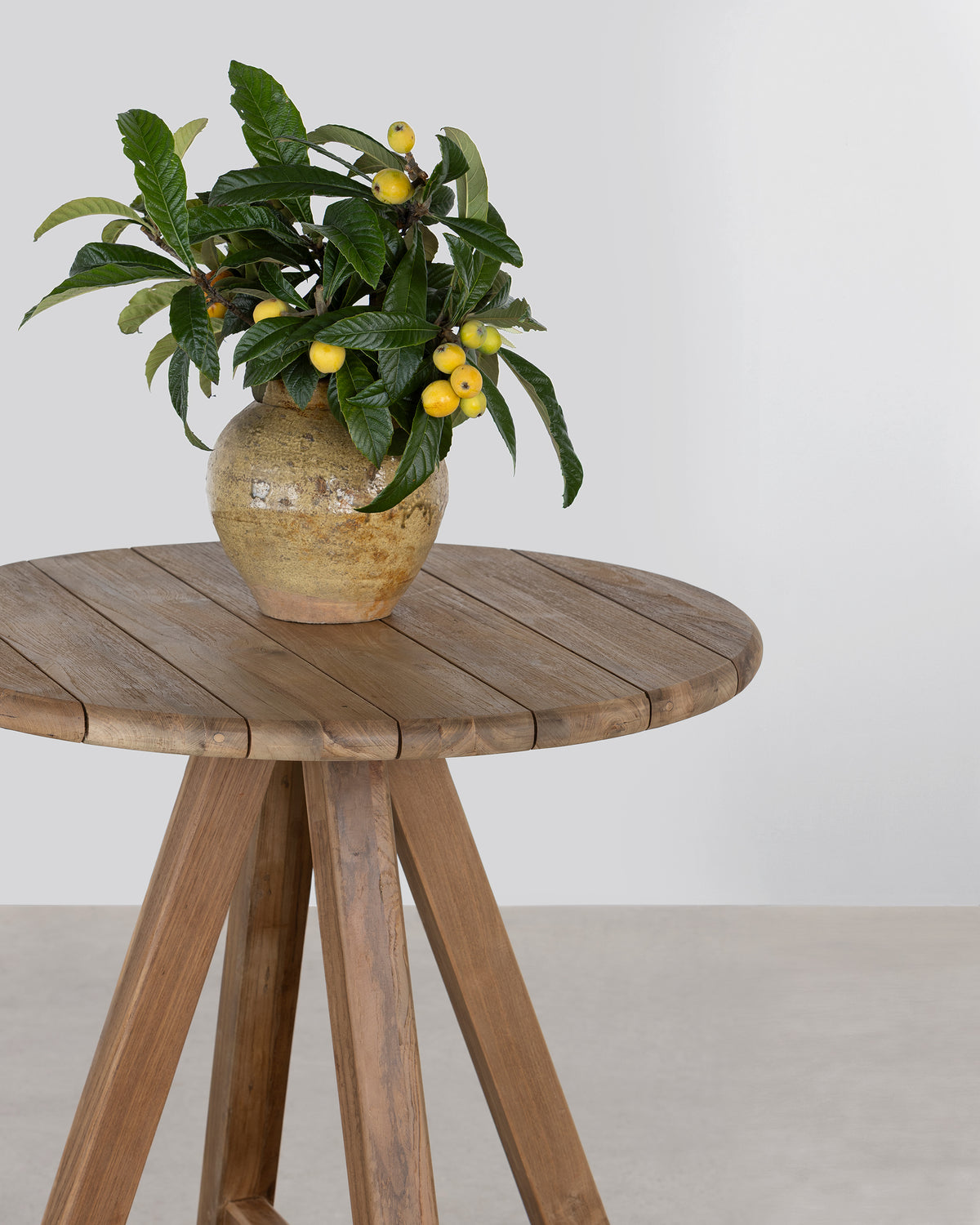 Vista Round Bar Table - Natural