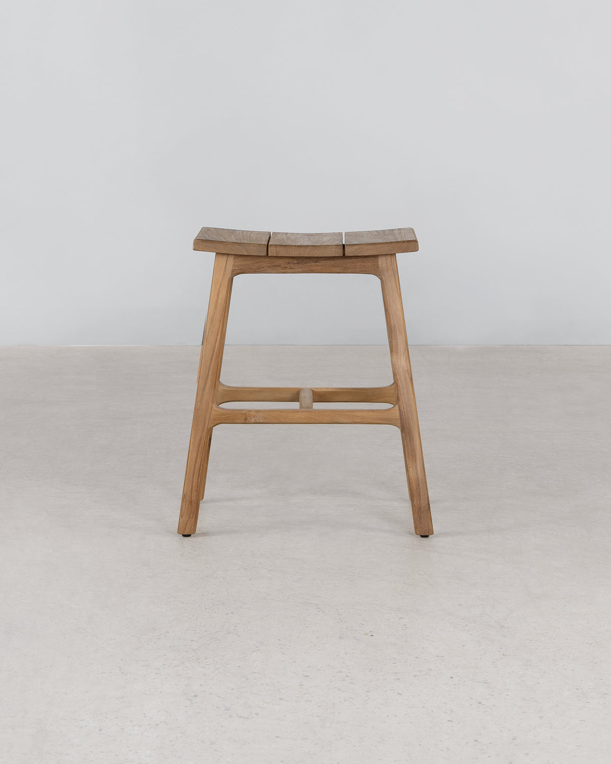 Vista Saddle Stool - Natural