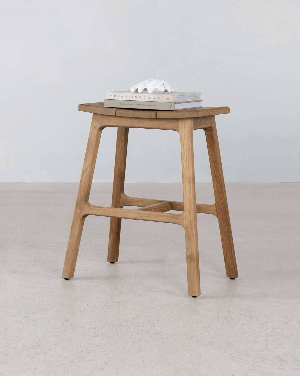 Vista Saddle Stool - Natural