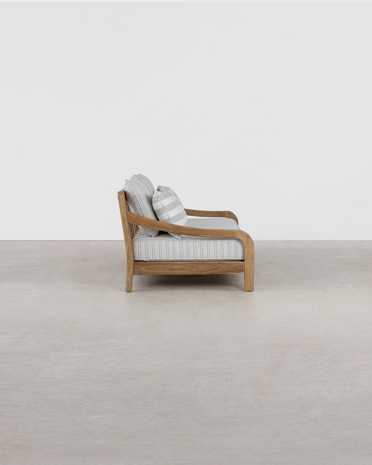 Vista Teak Daybed - Natural/ Sesame