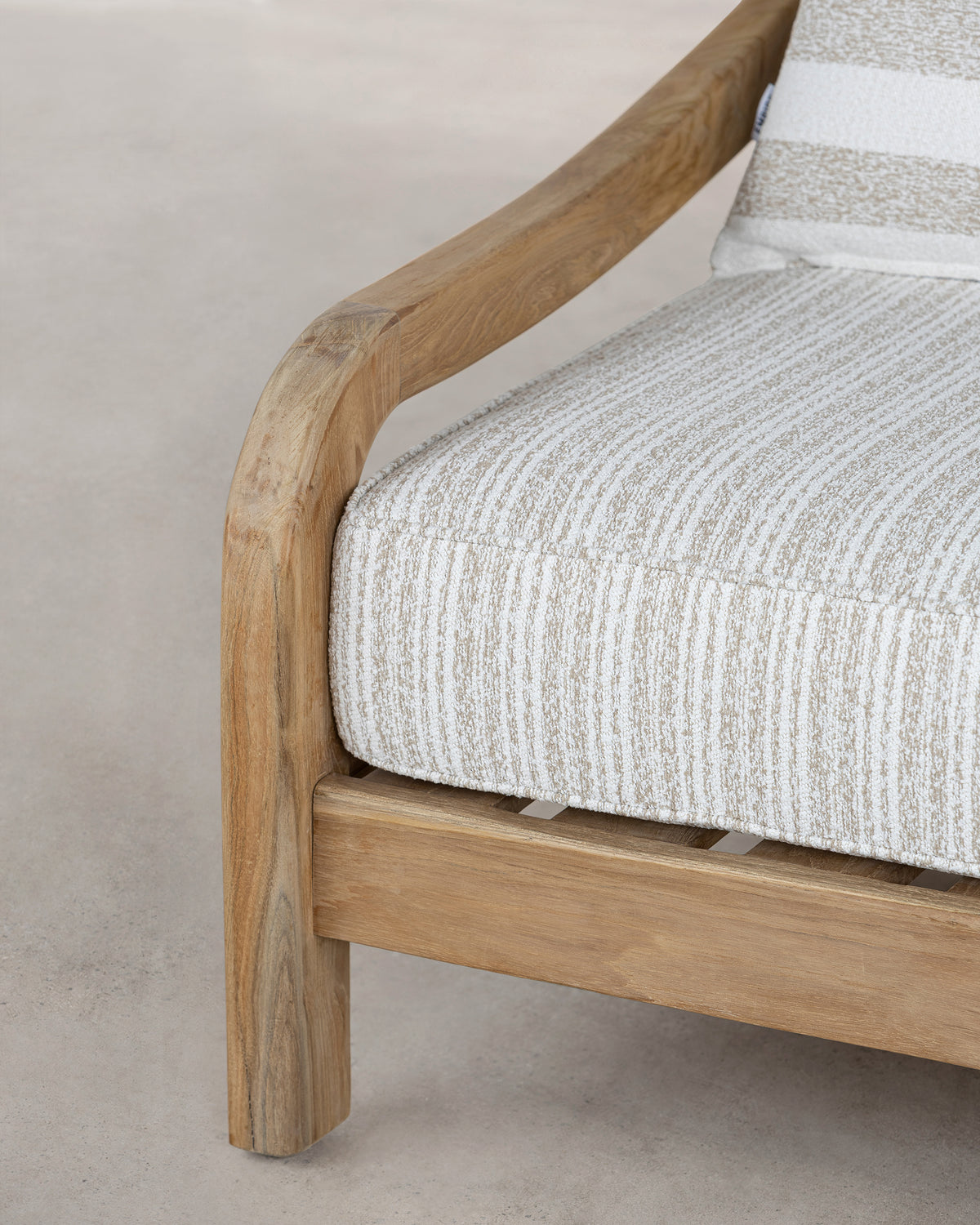 Vista Teak Daybed - Natural/ Sesame