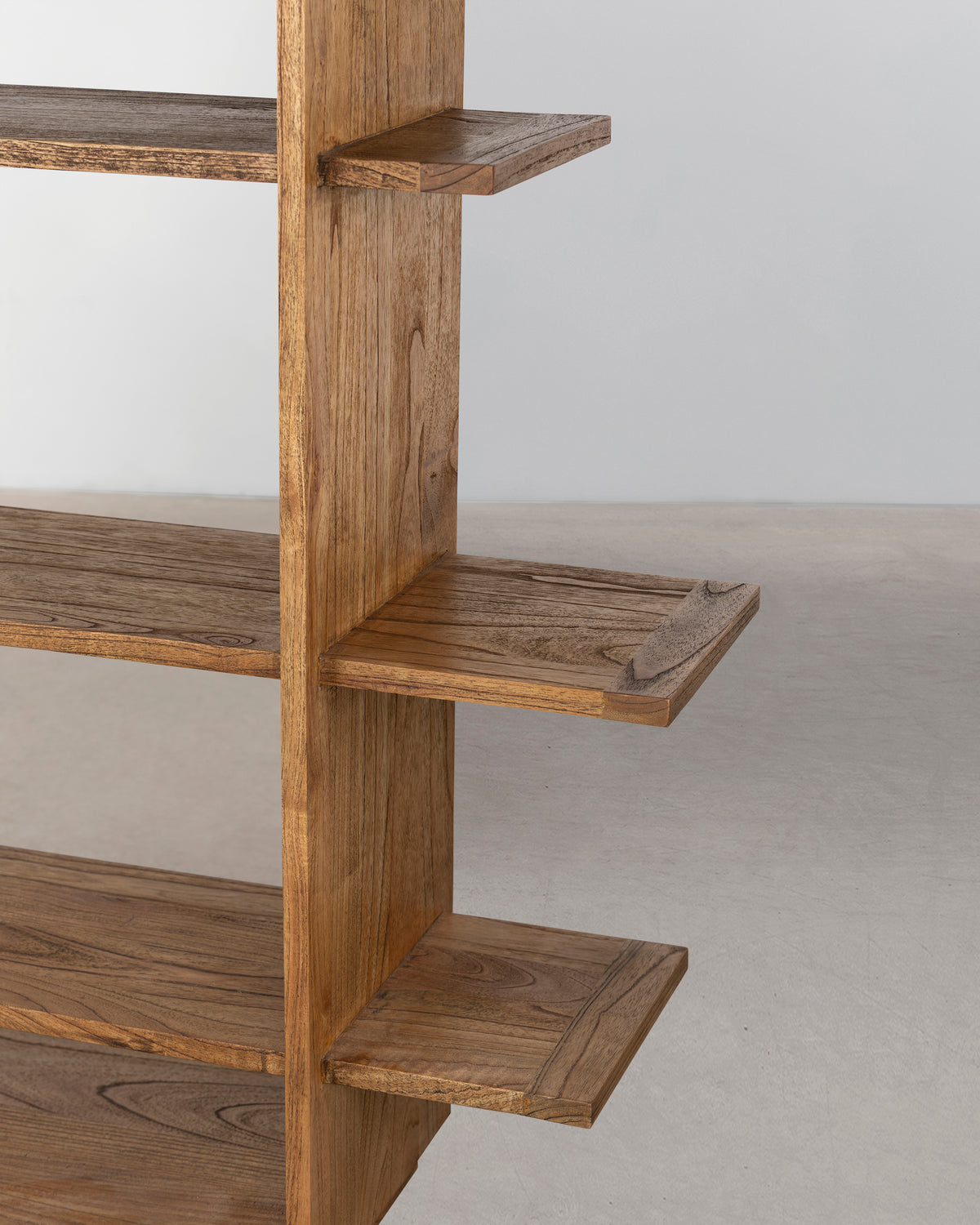 Yuli Bookcase - Antique Mindi