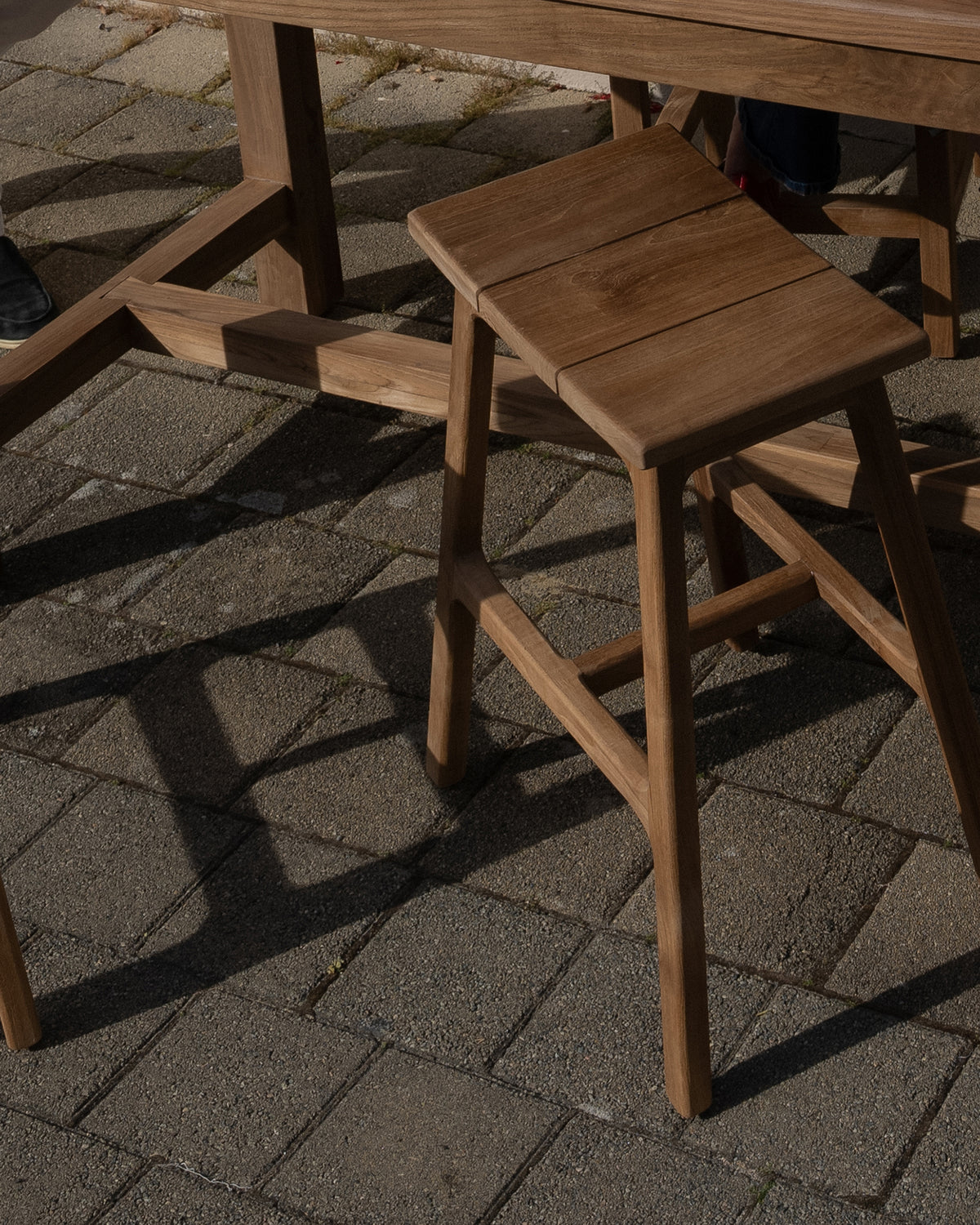 Vista Saddle Stool - Natural