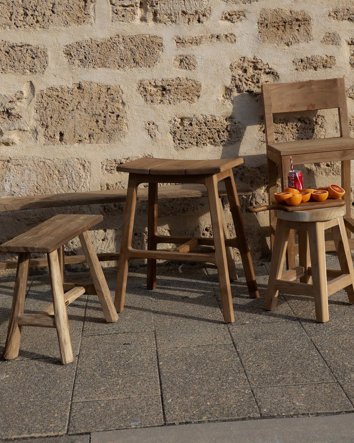 Vista Saddle Stool - Natural