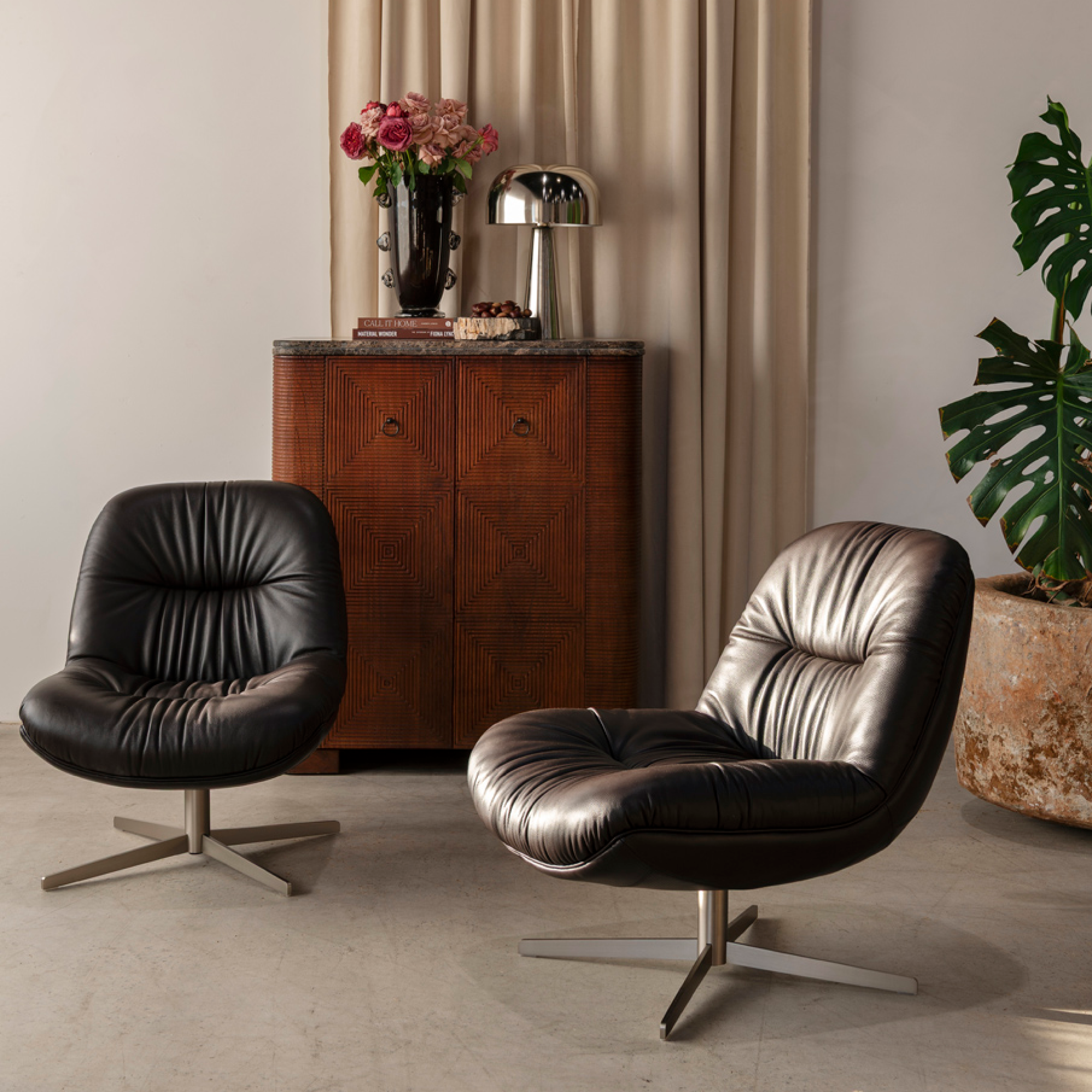 Giorgio Occasional Swivel Chair