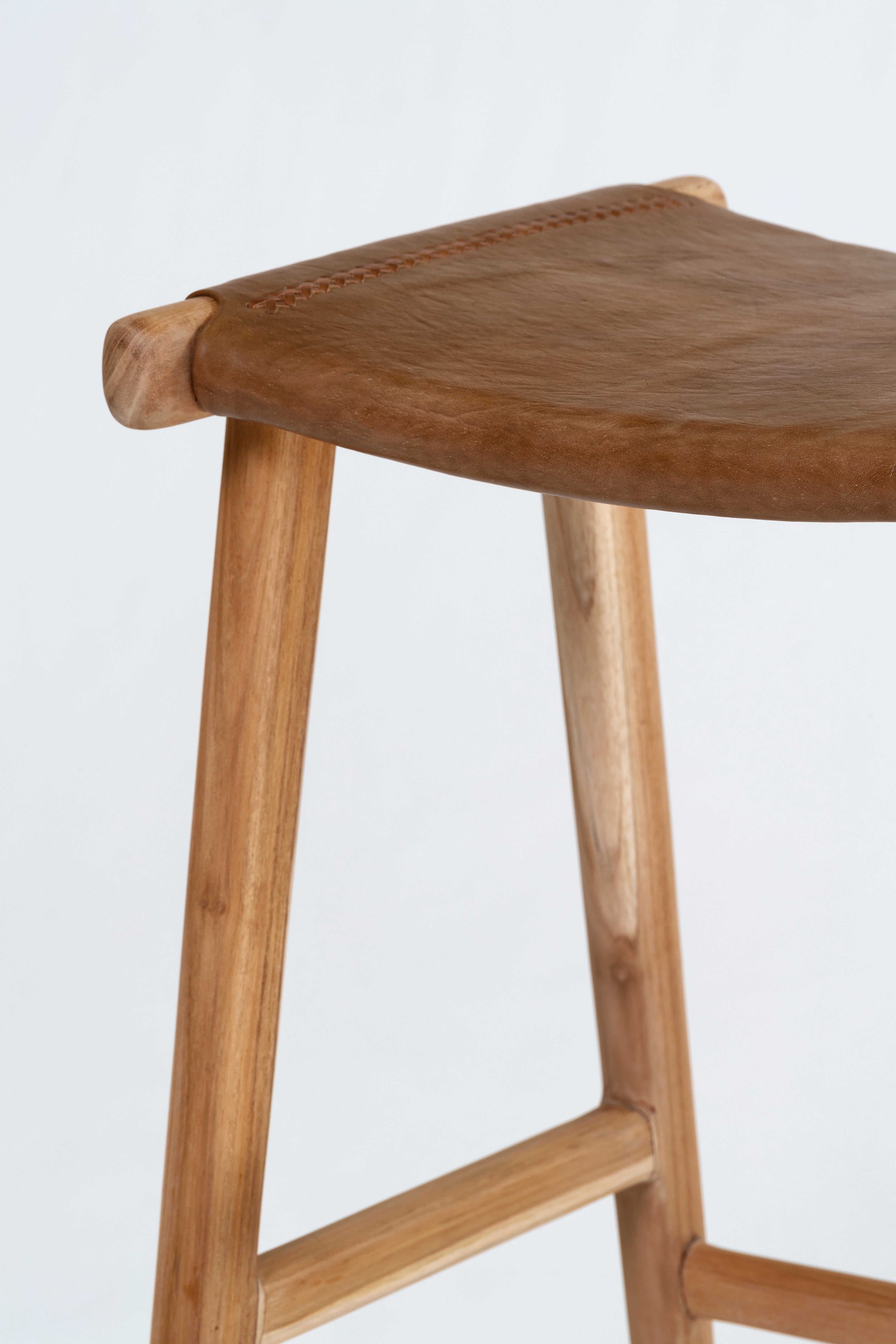 Jok Stool - Teak/Tan Leather