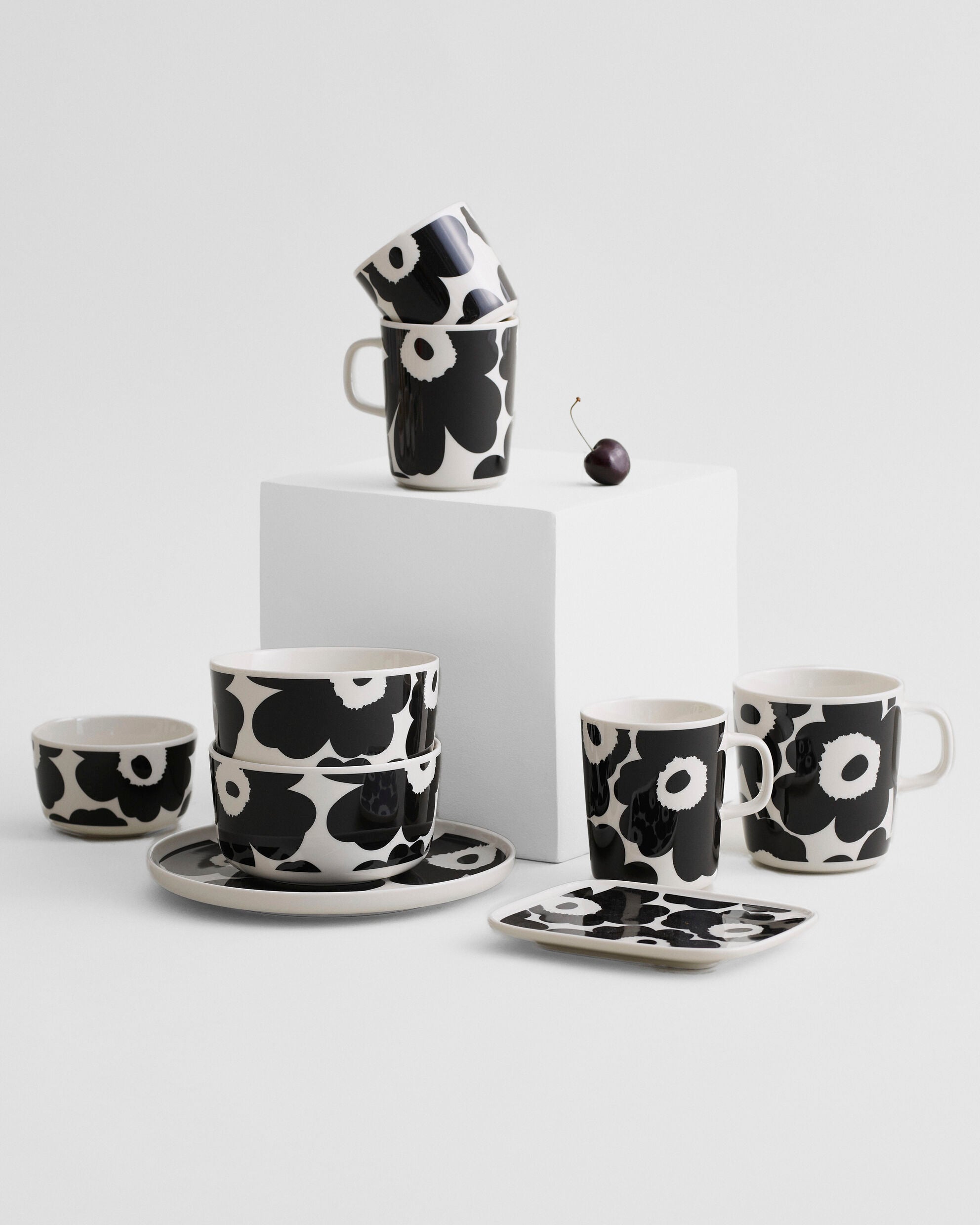 Oiva Unikko Bowl