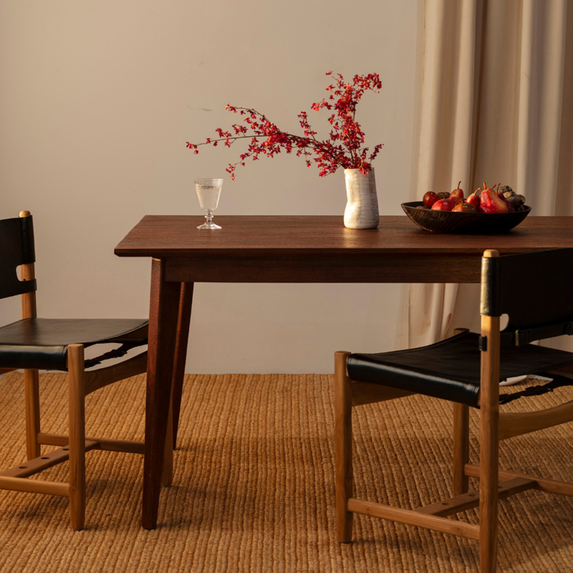 Marilyn Dining Table - Rustic Walnut