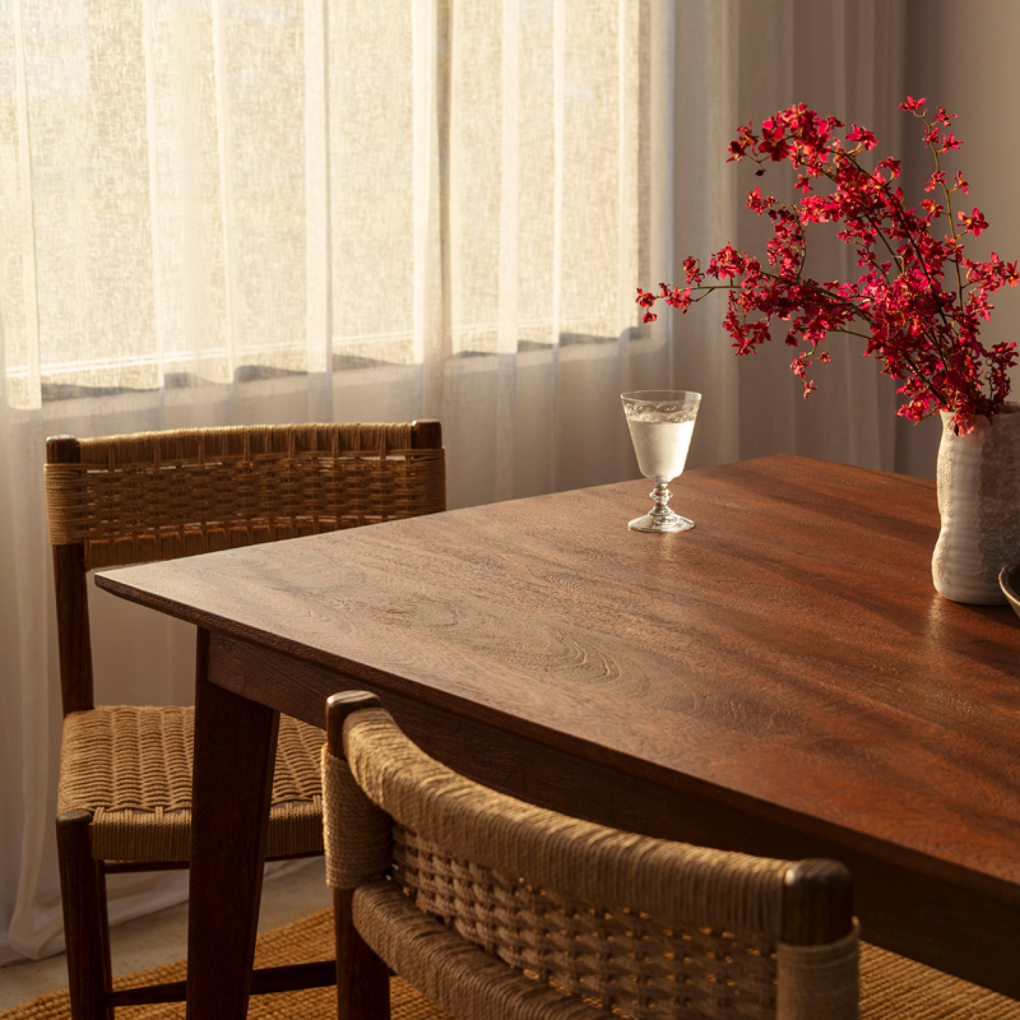 Marilyn Dining Table - Rustic Walnut