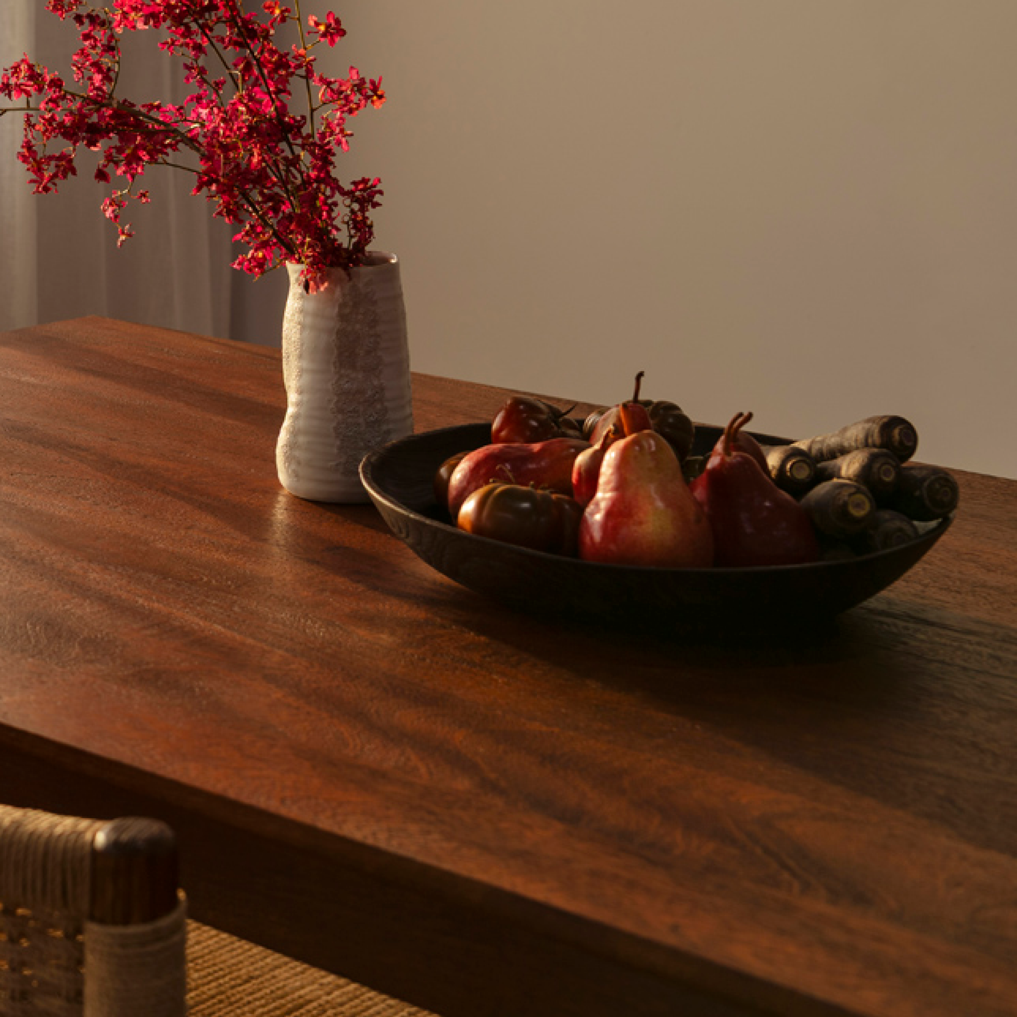 Marilyn Dining Table - Rustic Walnut