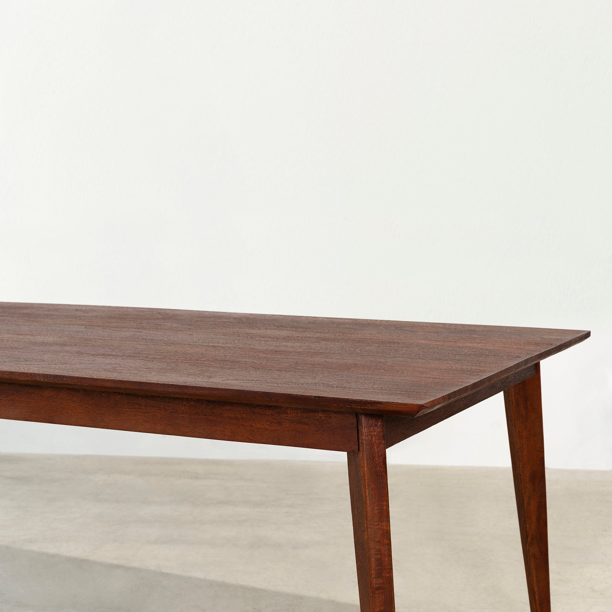 Marilyn Dining Table - Rustic Walnut
