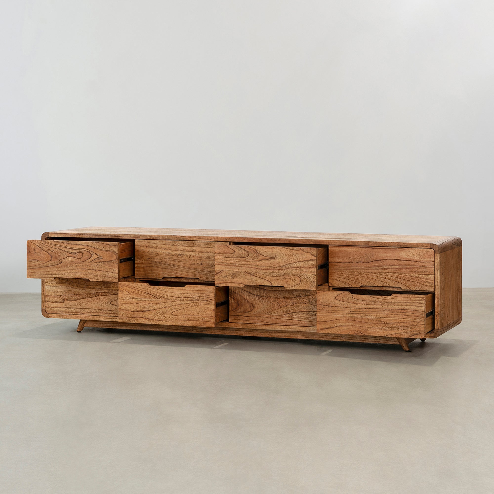 Penfolds Chest 2x4 - Antique Mindi