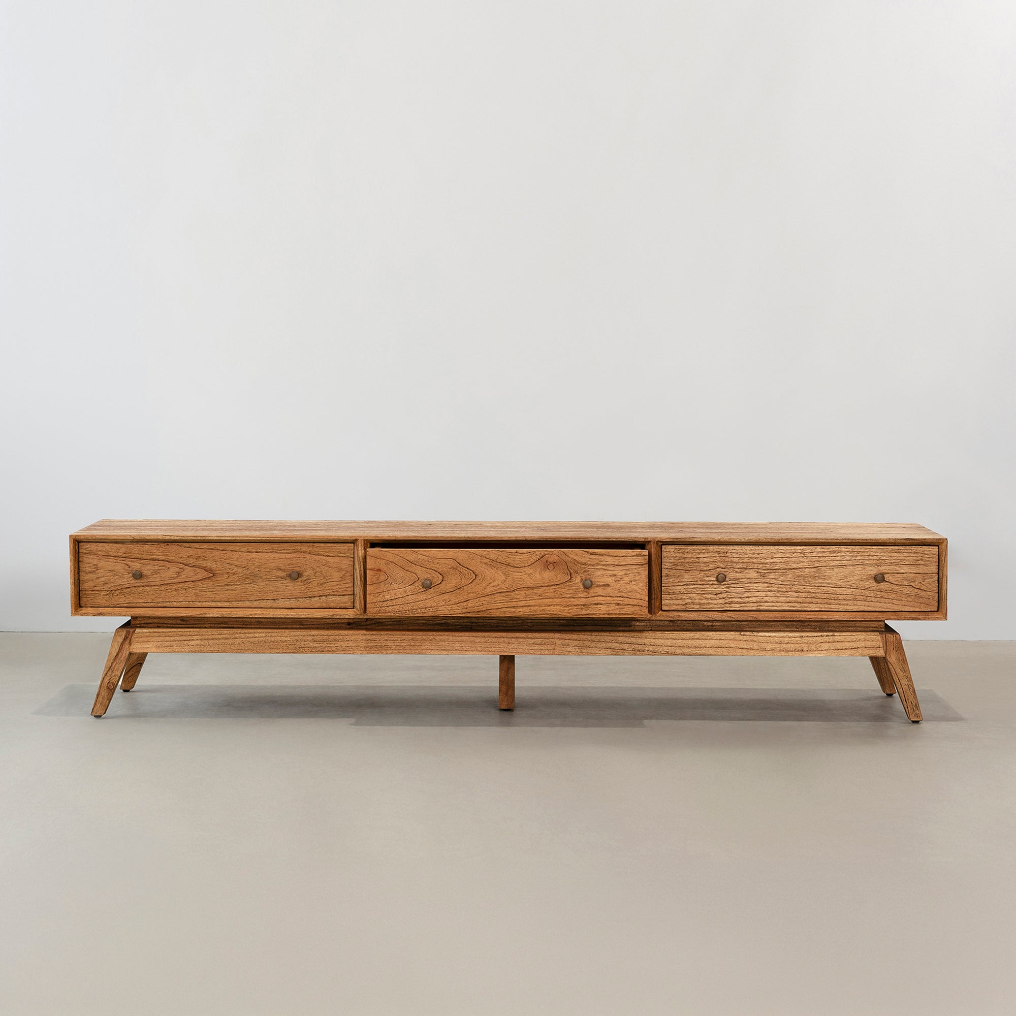 Sari Chest 1x3 - Antique Mindi