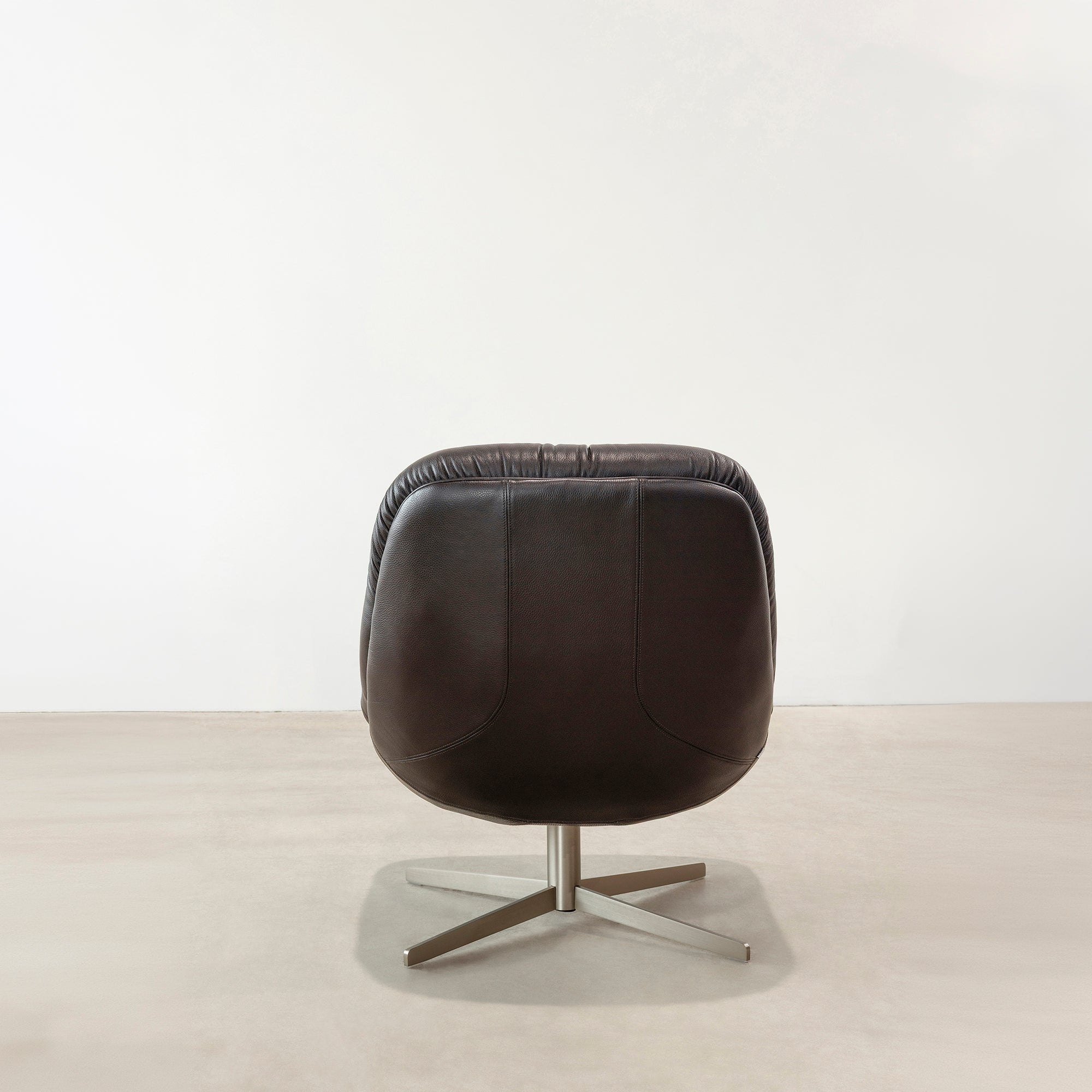 Giorgio Occasional Swivel Chair