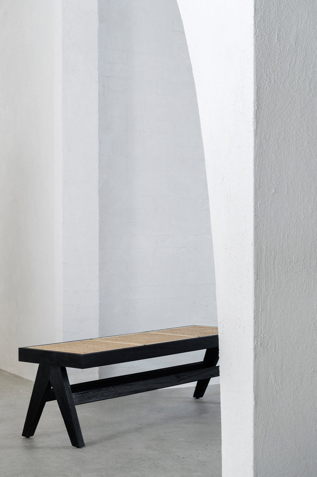 Belagio Bench - Black