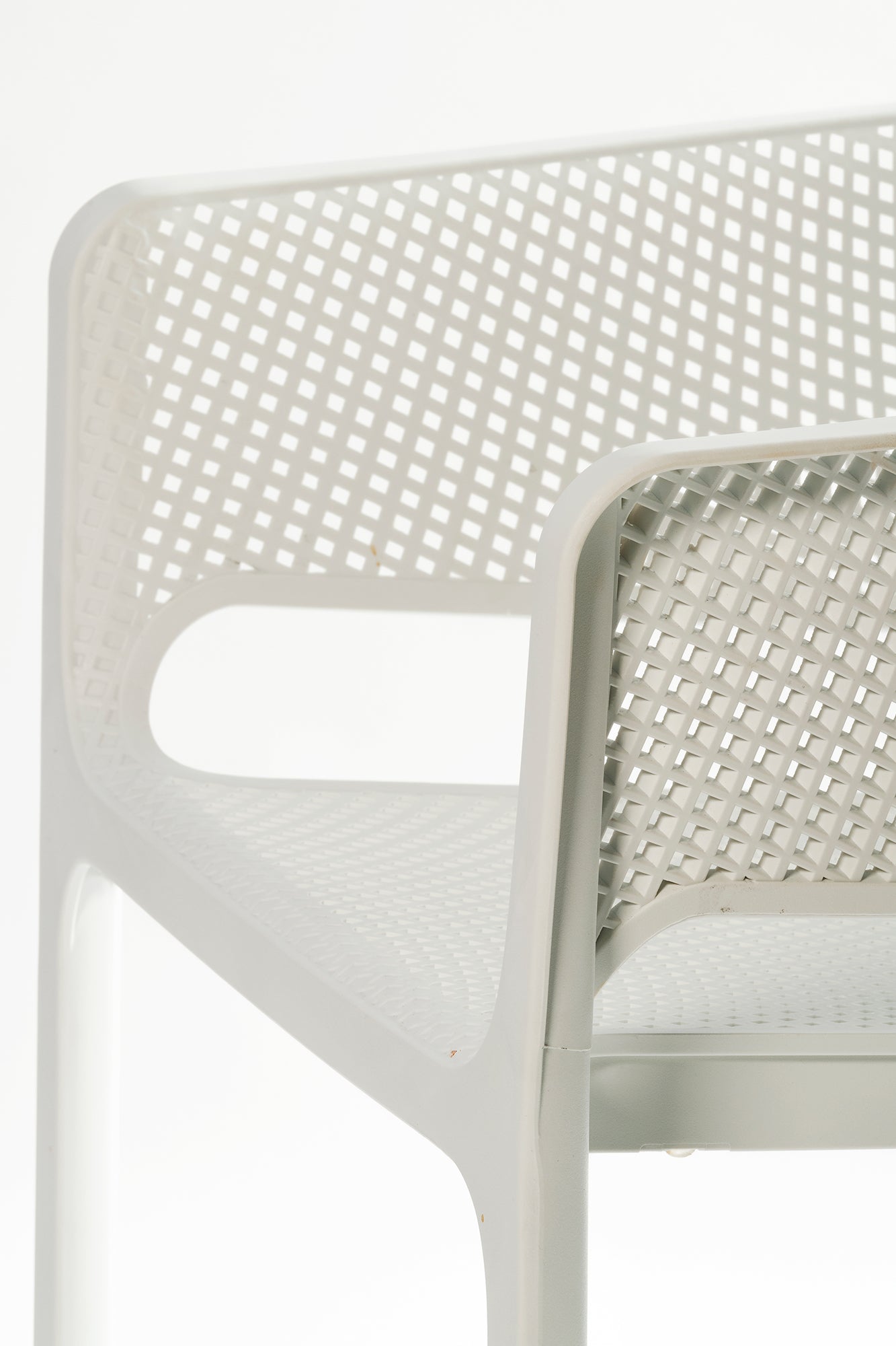 GT Chair - White