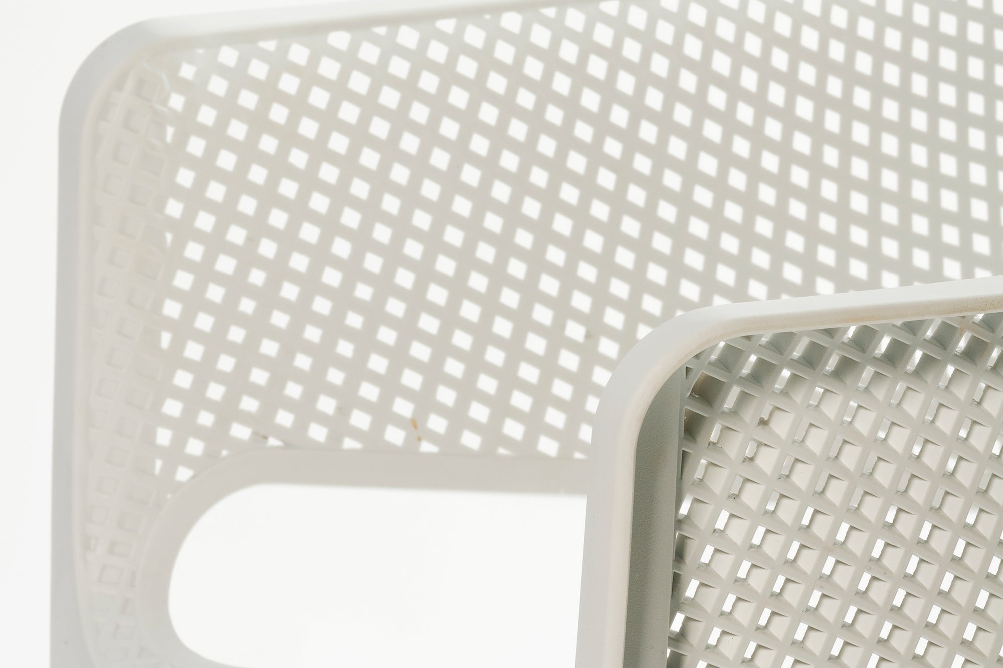GT Chair - White
