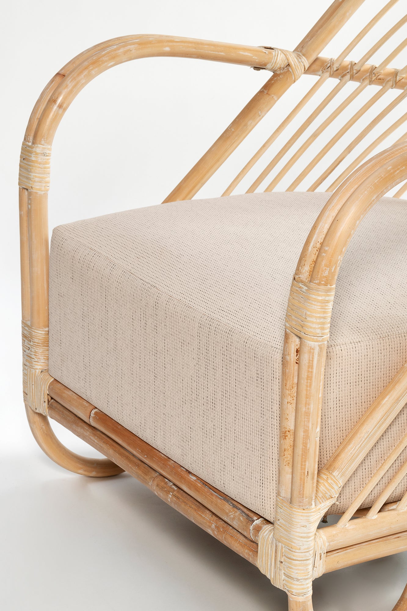 Martini Chair - White Wash/Bahama Sand