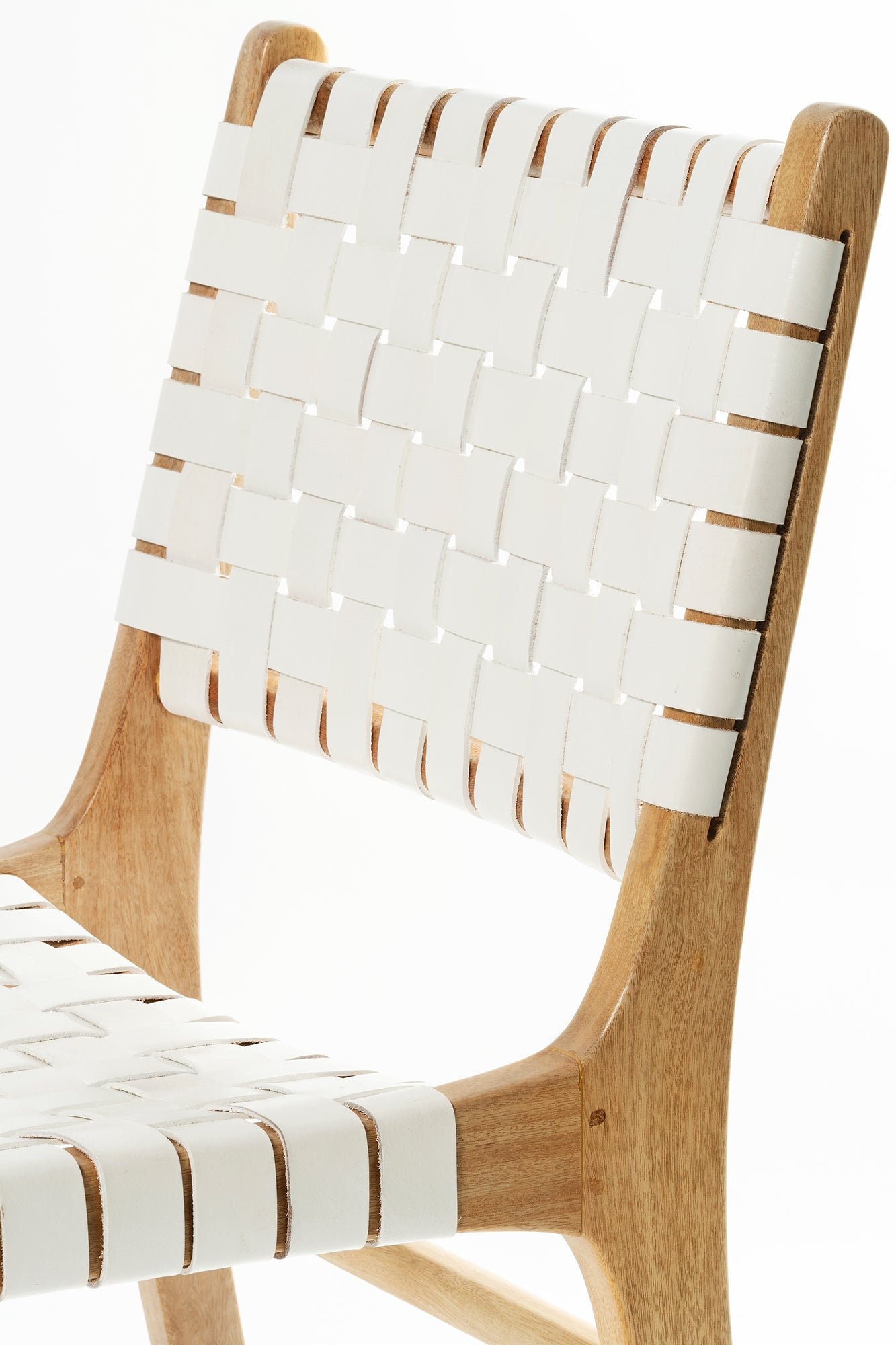 Vogue Chair - Natural Sealed/White Leather