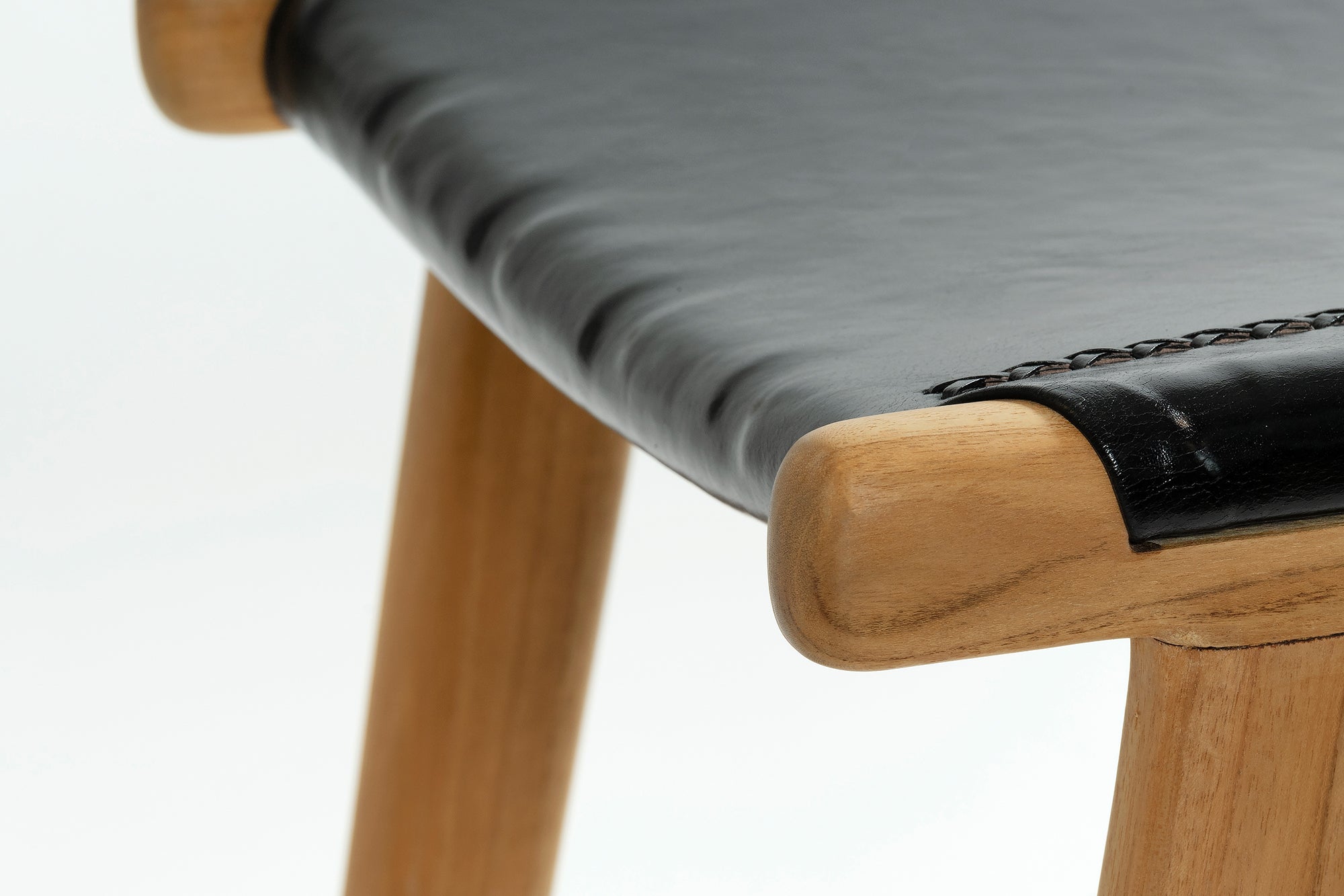 Jok Stool - Teak/Black Leather